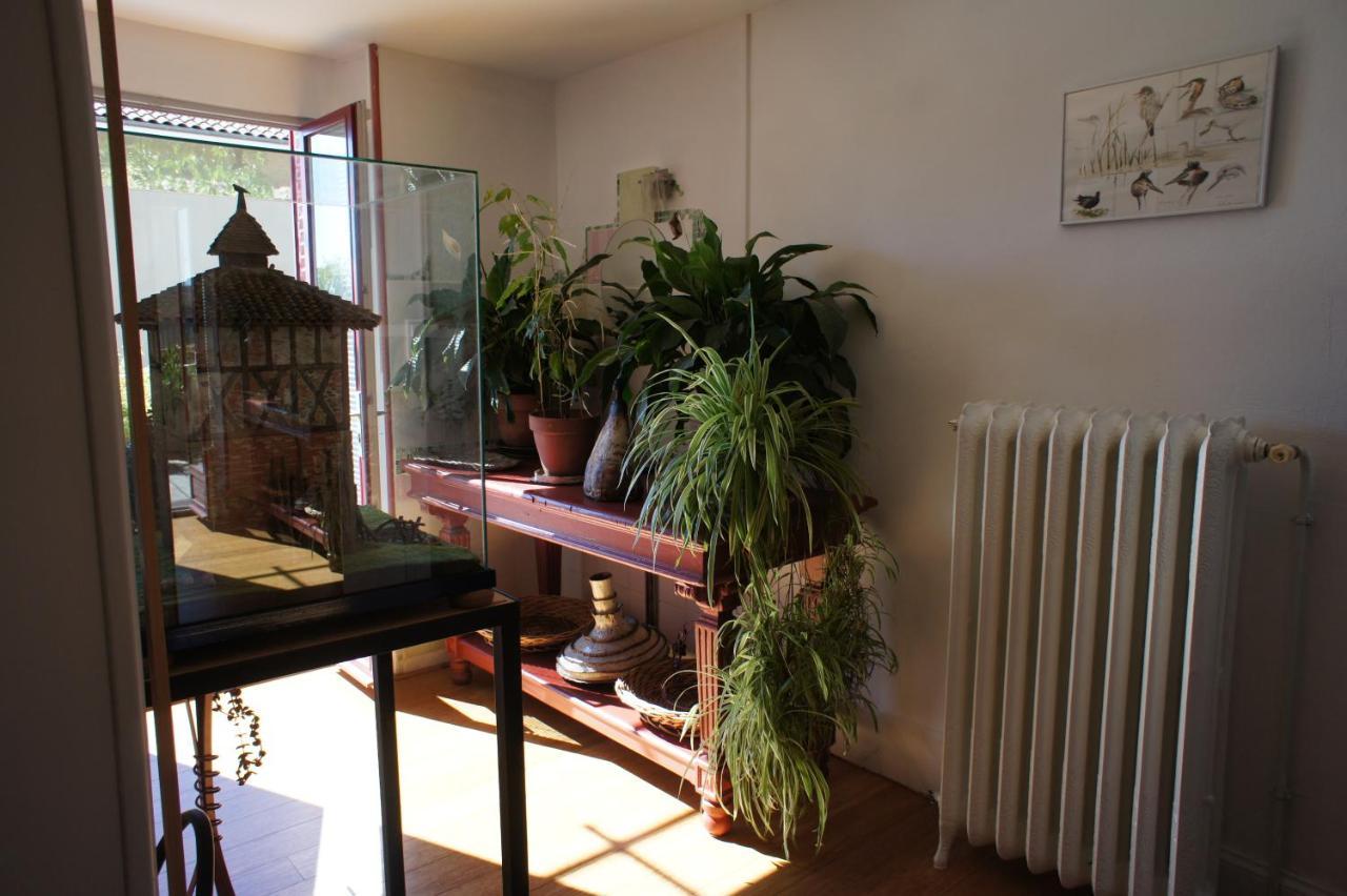 Mas Terre Chambres D'Hotes Lezoux Exteriör bild